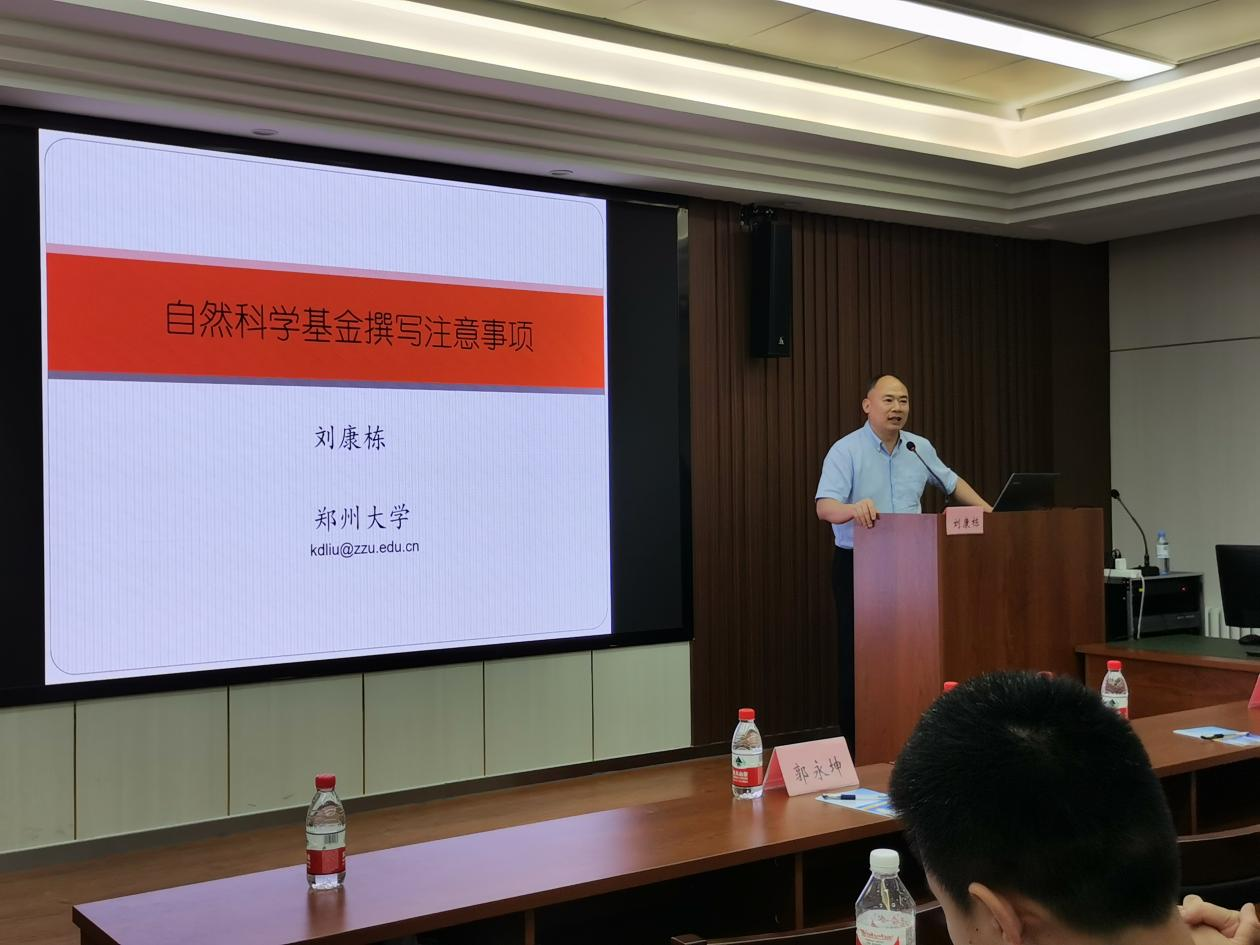 图片 1 图片 1